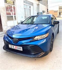 تۆیۆتا کامری